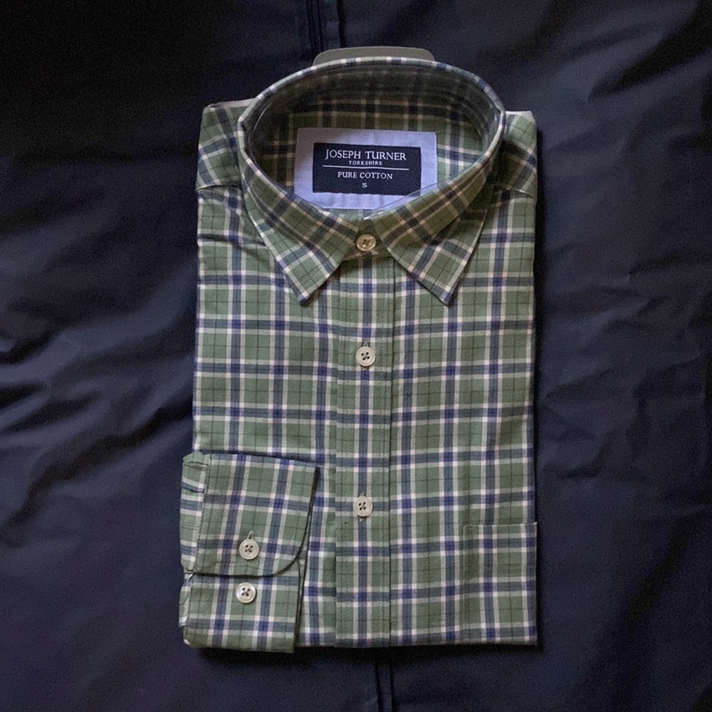 Button down shirt. Mens sz S